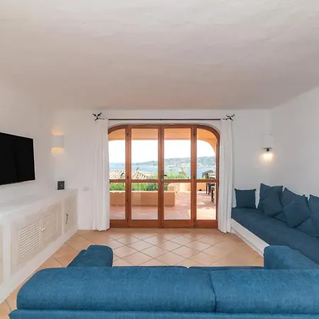 빌라 Punta Sardegna *